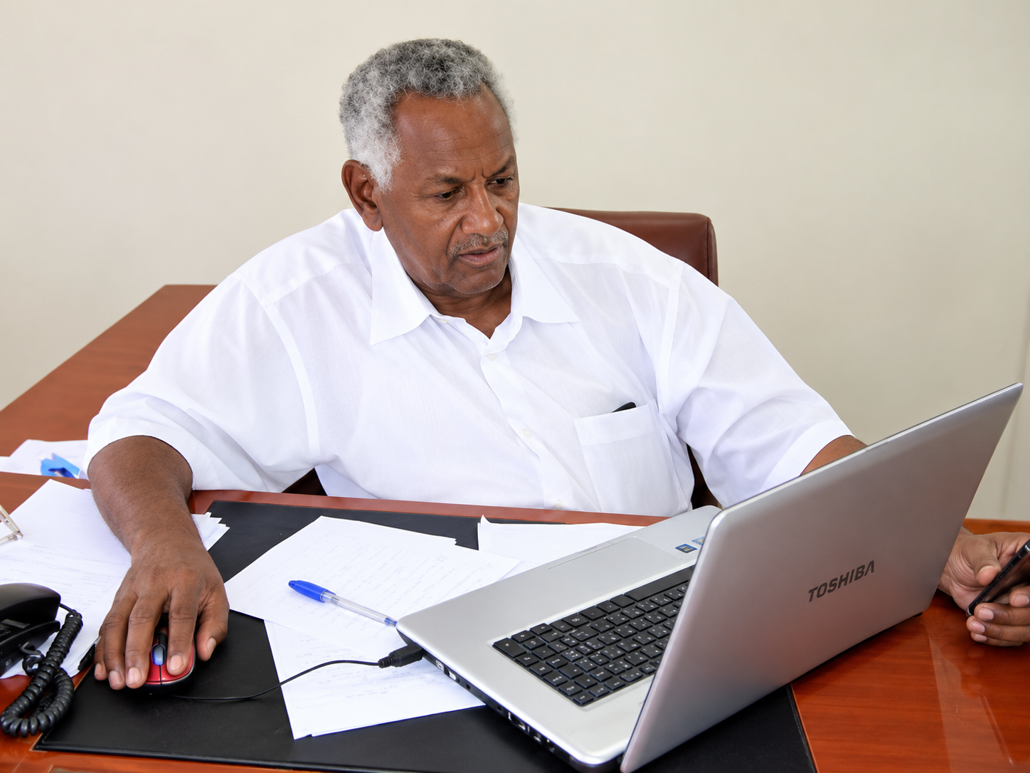 ملتقى الإعلاميين السودانيين يكلّف الأستاذ يوسف عمر مستشاراً للملتقى